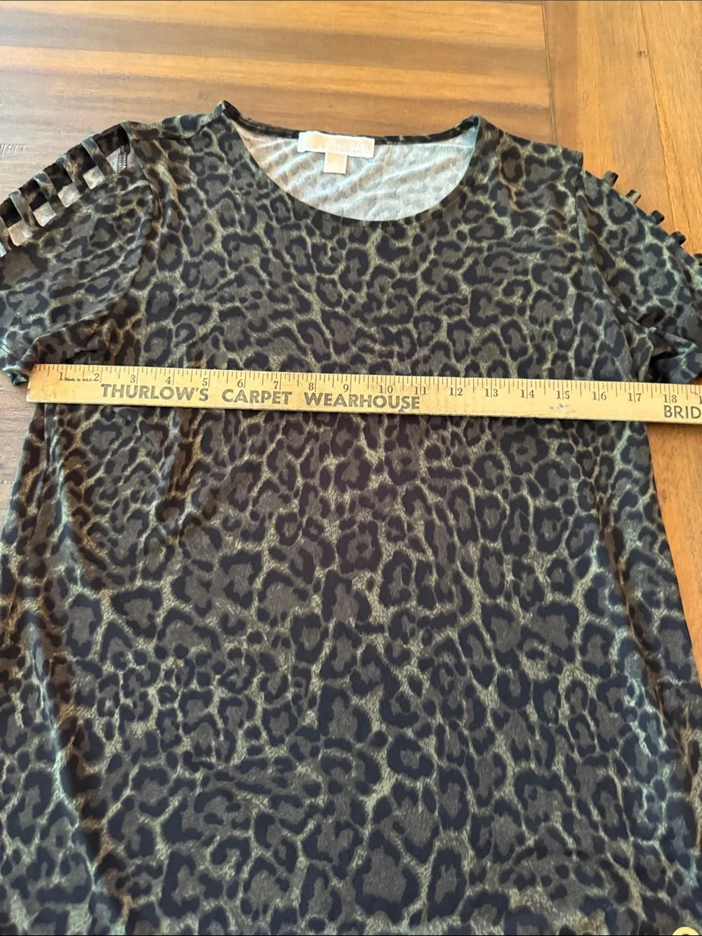 NWOT-Michael Kors Olive and Brown Leopard Short Sleeve Top size Medium